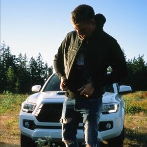 Meet your Posher, Jon